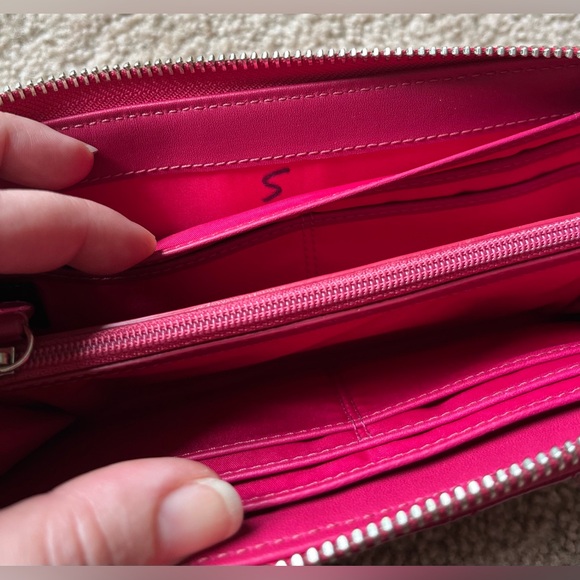COACH | Fushcia Pink Coach Wallet | Quilted Slim Zip Coach Wallet - Picture 7 of 14